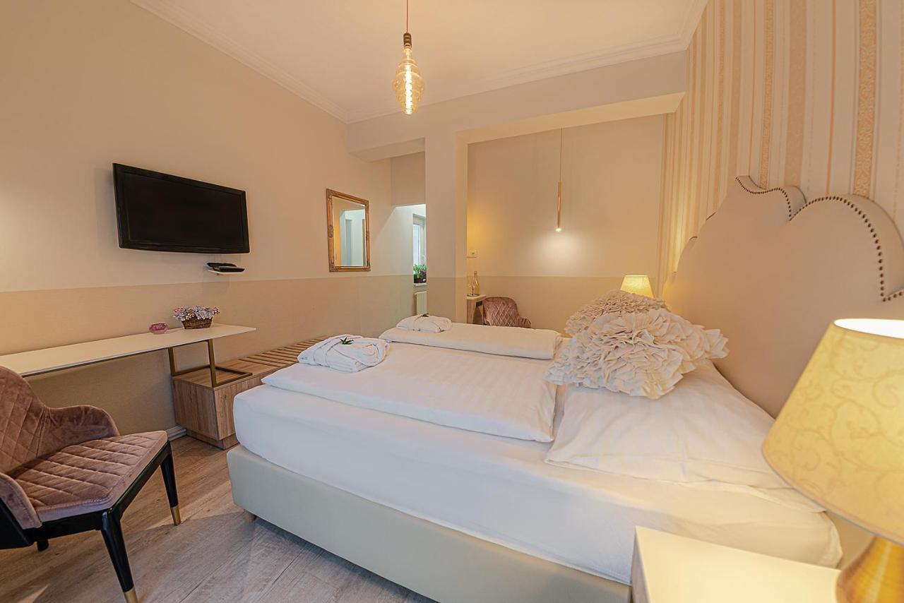 Casablanca Panzio Bed & Breakfast ตาตา ภายนอก รูปภาพ