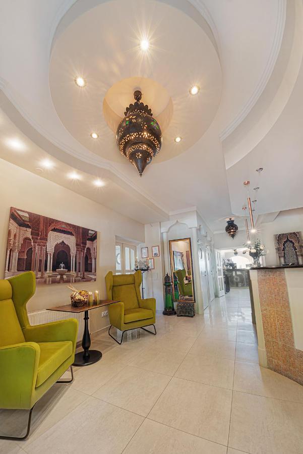 Casablanca Panzio Bed & Breakfast ตาตา ภายนอก รูปภาพ